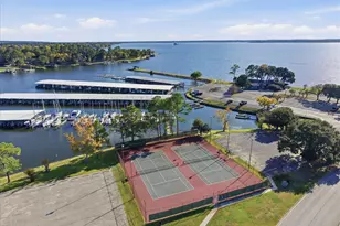 5218 Park View Dr, Willis, TX 77318 - Photo 35