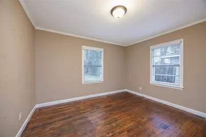 304 Harris Boulevard, Conroe, TX 77301 - Photo 17