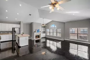9705 Linkmeadow Ln, Houston, TX 77025 - Photo 7