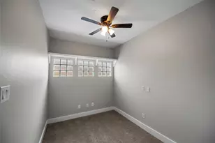 9705 Linkmeadow Ln, Houston, TX 77025 - Photo 19