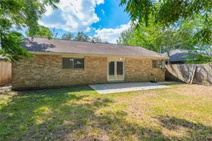 501 Bellmar Ln, Friendswood, TX 77546 - Photo 29