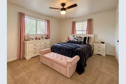 2202 French Place, Baytown, TX 77520 - Photo 9