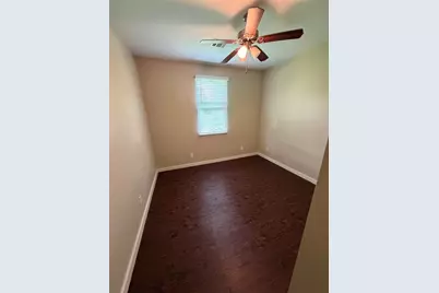 5821 Woodview Drive, Humble, TX 77396 - Photo 13