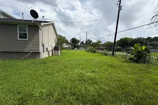 5821 Woodview Dr, Humble, TX 77396 - Photo 19