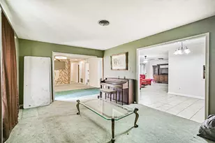 901 N Amburn Rd, Texas City, TX 77591 - Photo 11