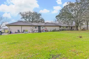 901 N Amburn Rd, Texas City, TX 77591 - Photo 25