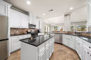 2530 Cezanne Cir, Missouri City, TX 77459 - Photo 3