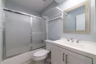 6111 Westbranch Drive, Houston, TX 77072 - Photo 17