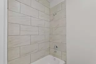 8018 Ethel St, Houston, TX 77028 - Photo 17