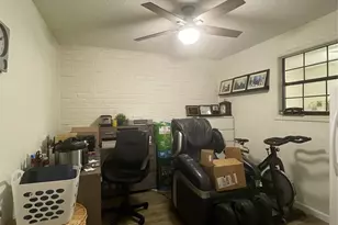 12133 Sharpview Dr, Houston, TX 77072 - Photo 11