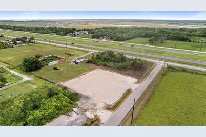 3132 County Road 61, Rosharon, TX 77583 - Photo 13