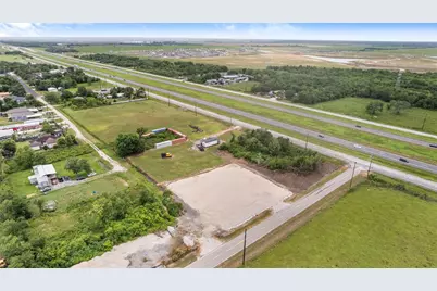 3132 County Road 61, Rosharon, TX 77583 - Photo 17