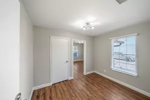 2009 N Durham Dr, Houston, TX 77008 - Photo 27