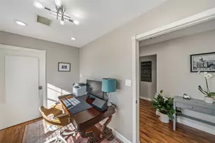 2009 N Durham Dr, Houston, TX 77008 - Photo 13