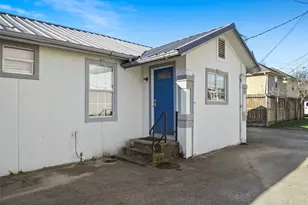 2009 N Durham Dr, Houston, TX 77008 - Photo 31