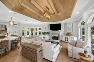 597 Piney Point Rd, Piney Point Village, TX 77024 - Photo 9