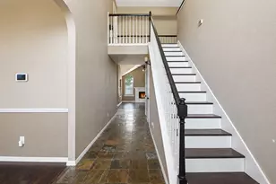 321 Spencer Landing W, La Porte, TX 77571 - Photo 9