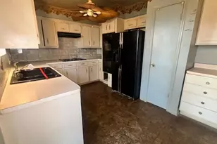 1815 Brumbelow St, Rosenberg, TX 77471 - Photo 5