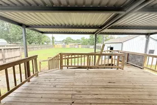 16318 Towering Oaks Trail, Magnolia, TX 77355 - Photo 17
