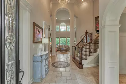 319 S Silvershire Circle, The Woodlands, TX 77381 - Photo 5