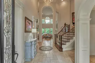 319 S Silvershire Cir, The Woodlands, TX 77381 - Photo 5