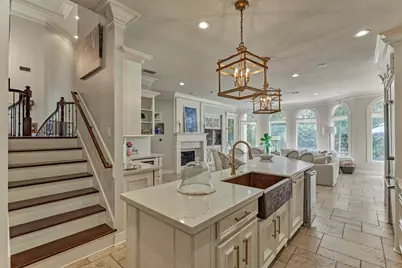 319 S Silvershire Circle, The Woodlands, TX 77381 - Photo 25