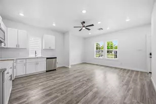 7502 Laura Koppe Rd, Houston, TX 77028 - Photo 9