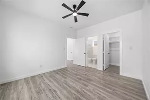 7502 Laura Koppe Rd, Houston, TX 77028 - Photo 17