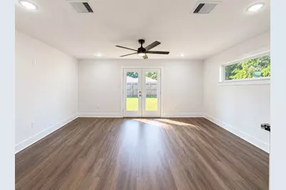 6410 Hopper Road, Houston, TX 77016 - Photo 9