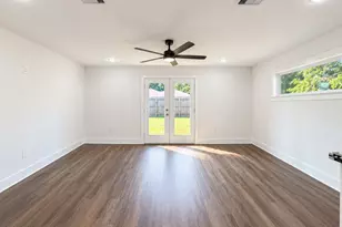 6410 Hopper Rd, Houston, TX 77016 - Photo 9
