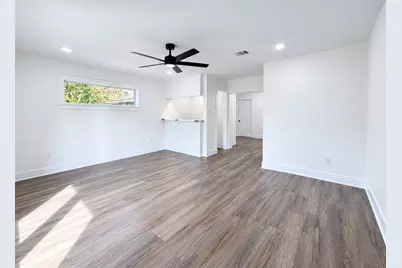 6410 Hopper Road, Houston, TX 77016 - Photo 11