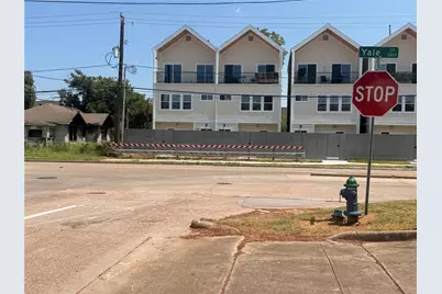 3812 Yale Street, Houston, TX 77018 - Photo 3