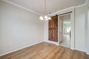 309 Burgundy Dr, Alvin, TX 77511 - Photo 9