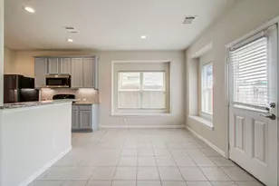 309 Burgundy Dr, Alvin, TX 77511 - Photo 15