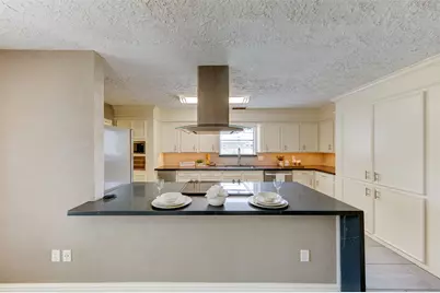 15110 Torry Pines Road, Houston, TX 77062 - Photo 11