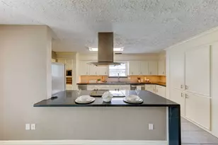 15110 Torry Pines Rd, Houston, TX 77062 - Photo 11