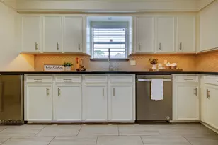 15110 Torry Pines Rd, Houston, TX 77062 - Photo 13