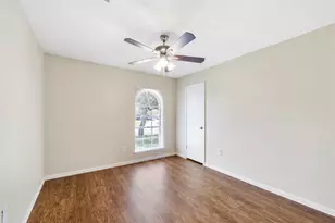 7962 Southmeadow Dr, Houston, TX 77071 - Photo 13