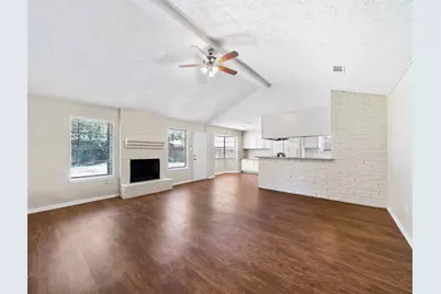 7962 Southmeadow Drive, Houston, TX 77071 - Photo 3