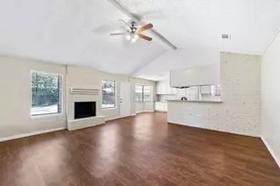 7962 Southmeadow Dr, Houston, TX 77071 - Photo 3