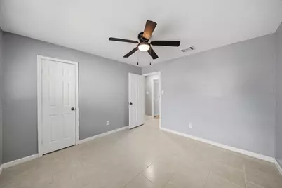 11514 Sagewillow Lane, Houston, TX 77089 - Photo 9