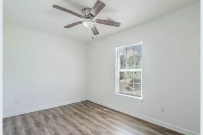 122 Oak Street, Stafford, TX 77477 - Photo 17