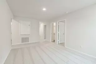 2101 Caney Crk Ln, Conroe, TX 77301 - Photo 23