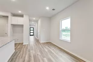 2101 Caney Crk Ln, Conroe, TX 77301 - Photo 11