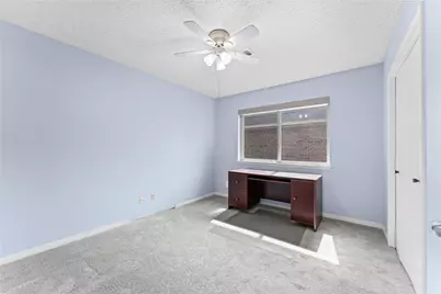 4307 Meadow Glenn Drive, Dickinson, TX 77539 - Photo 9