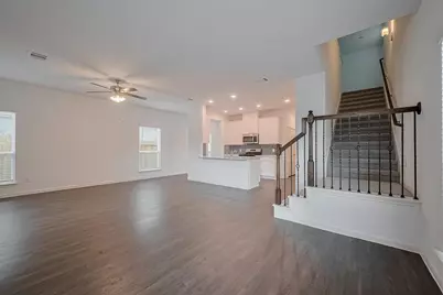 590 Long Branch Drive, Dayton, TX 77535 - Photo 7