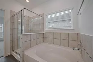 590 Long Br Dr, Dayton, TX 77535 - Photo 35