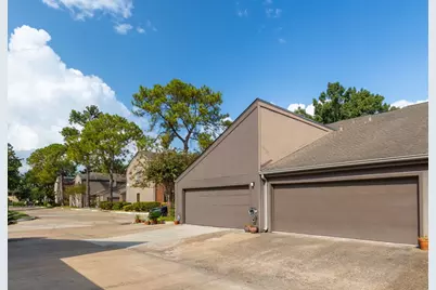 1201 Bering Drive #36, Houston, TX 77057 - Photo 3