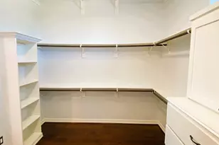 11707 W Grand Pond Dr, Montgomery, TX 77356 - Photo 17