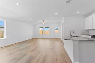 1607 Knox Hill Path, Iowa Colony, TX 77583 - Photo 15